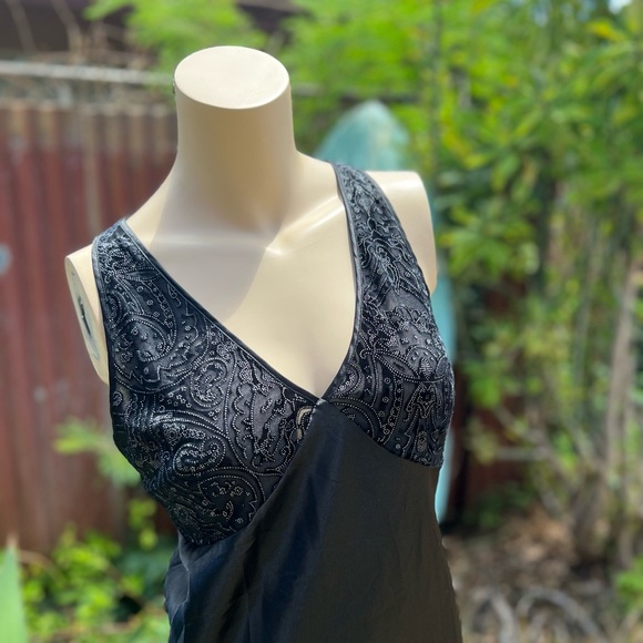 Vintage Oscar De La Renta Black Slip Dress - Picture 2 of 7